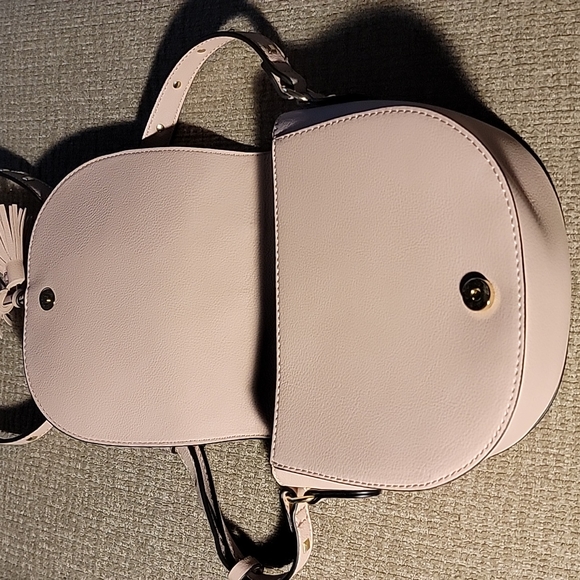 Victoria's Secret crossbody bag - Picture 3 of 4